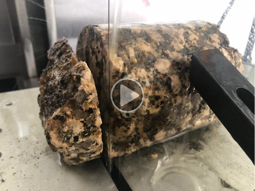 Stone Cutting With Diamond Wire Cutter