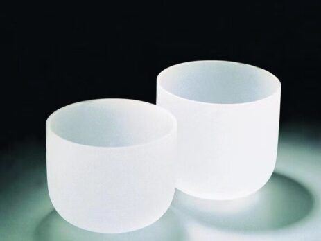 Quartz crucible: an indispensable container for photovoltaic, semiconductor and other industries